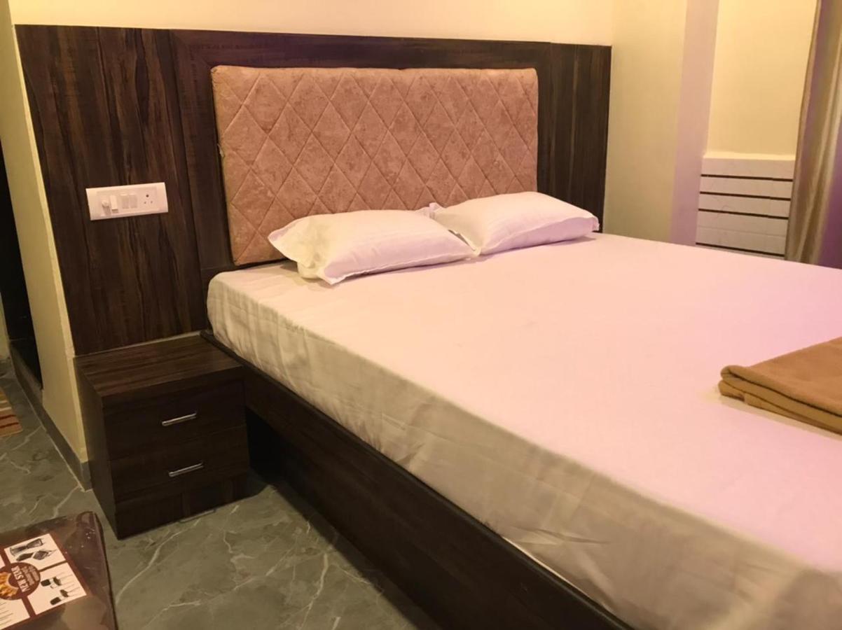 Hotel Taloja Midc Taloje Budrukh Zewnętrze zdjęcie
