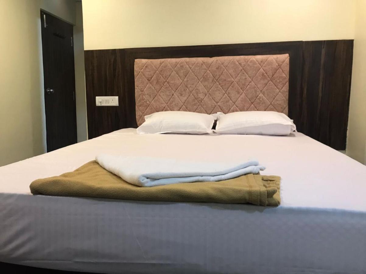 Hotel Taloja Midc Taloje Budrukh Zewnętrze zdjęcie